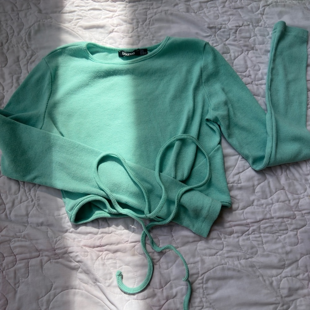 Boohoo teal top